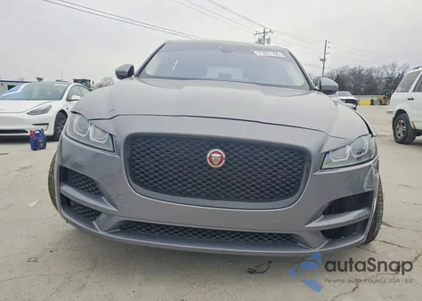 2020 Jaguar F-Pace Premium z USA, uszkodzony, nr VIN SADCJ2FX4LA660703
